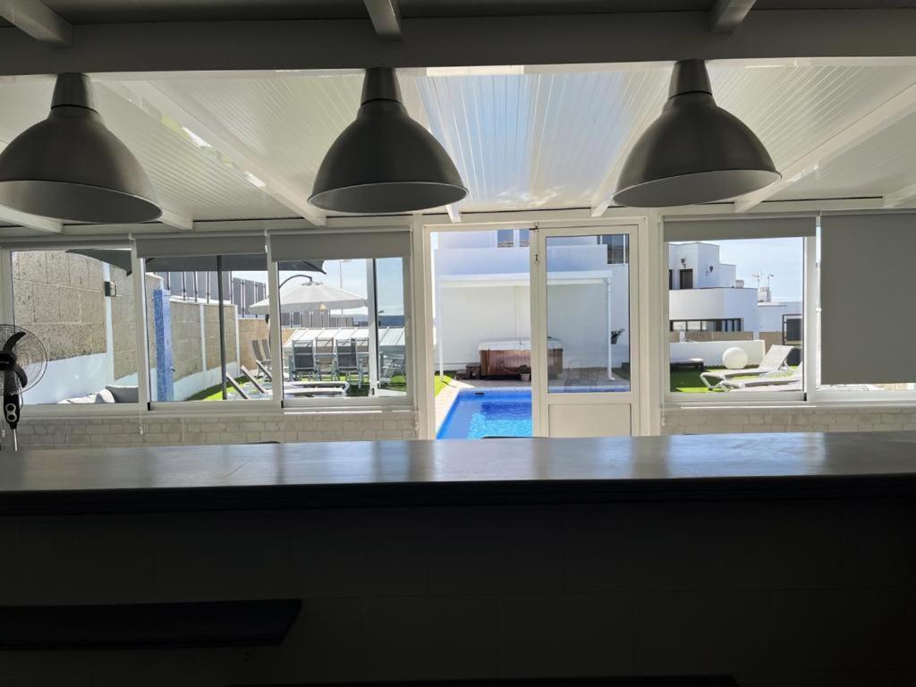 Villa Cristallo En Costa Adeje Плая-де-лас-Америкас Экстерьер фото
