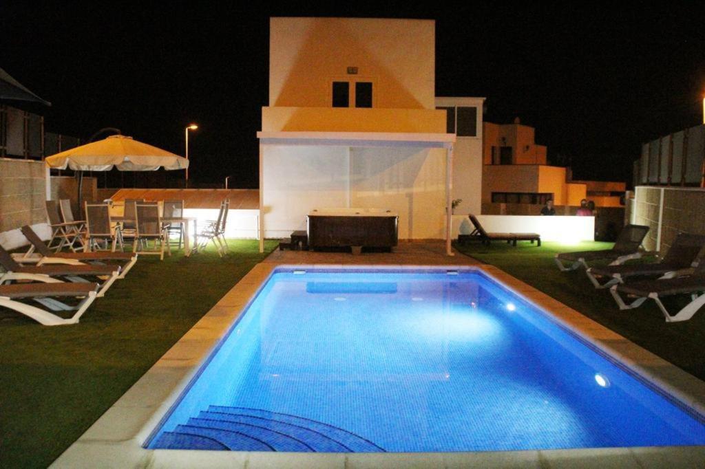Villa Cristallo En Costa Adeje Плая-де-лас-Америкас Экстерьер фото