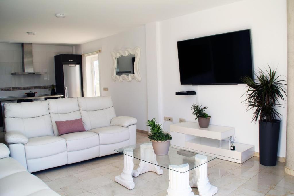 Villa Cristallo En Costa Adeje Плая-де-лас-Америкас Экстерьер фото